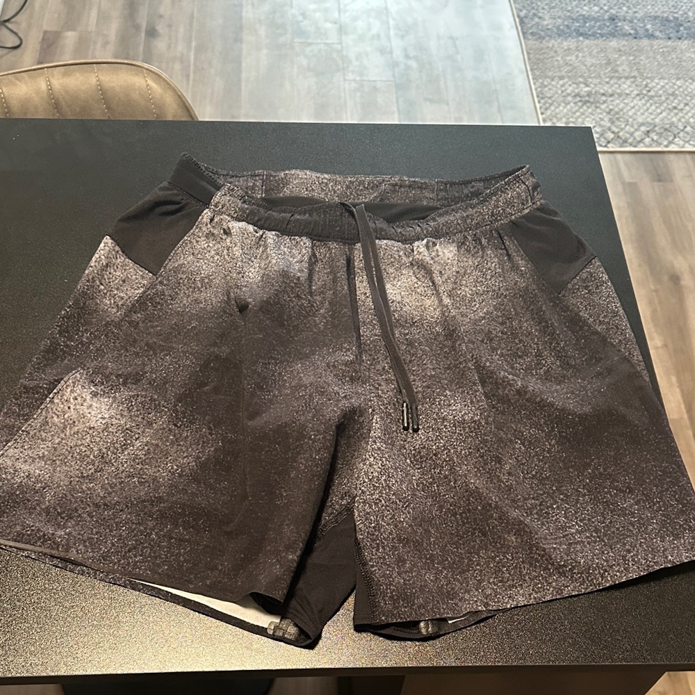lululemon athletica Men's 2-in-1 Black and Gray Athletic Shorts